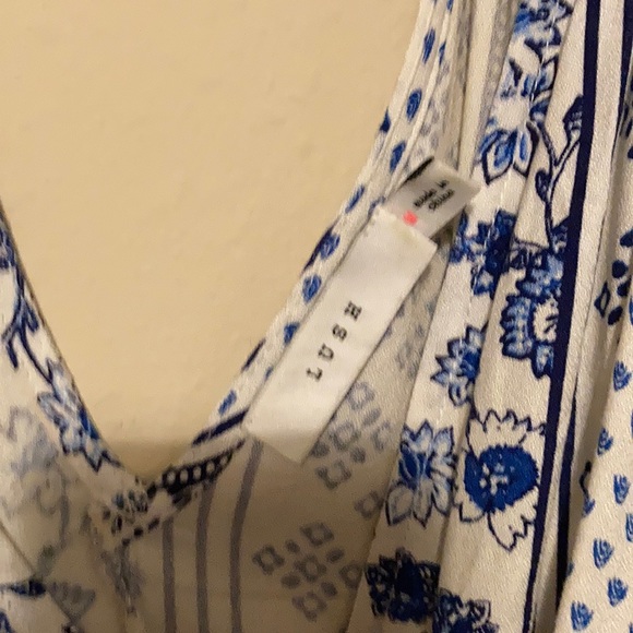 Swift & Shore Blue & White Midi Dress - Picture 6 of 8